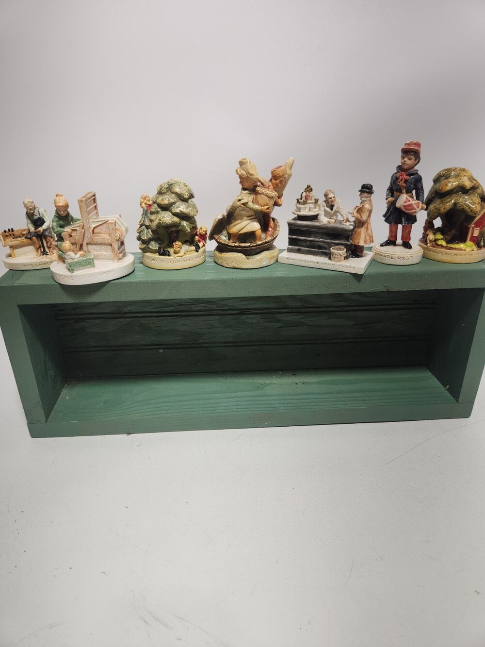 Lot of 7 Sebastian Miniatures Hand Painted Figurines Hudson MA Village Scenes